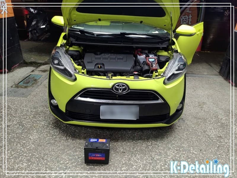 TOYOTA SIENTA 完成VARTA 80B24LS EFB電瓶更換並貼上保固標籤