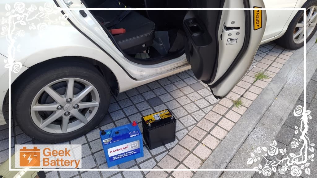 TOYOTA Prius C 新舊小電瓶外觀規格對照，準備升級換裝 KAWASAKI 70B24R 銀合金加強型電瓶
