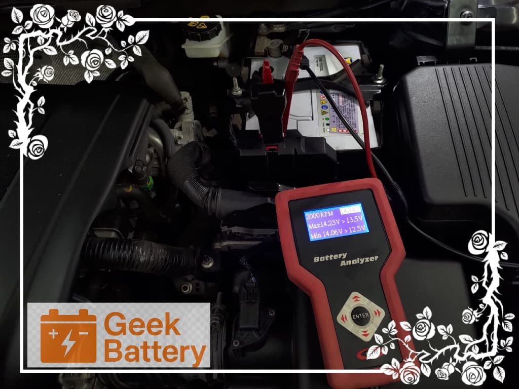 MAZDA CX-5 換裝新電瓶進行發電機 2000 RPM 動態回充測試，電壓 14.14V 正常