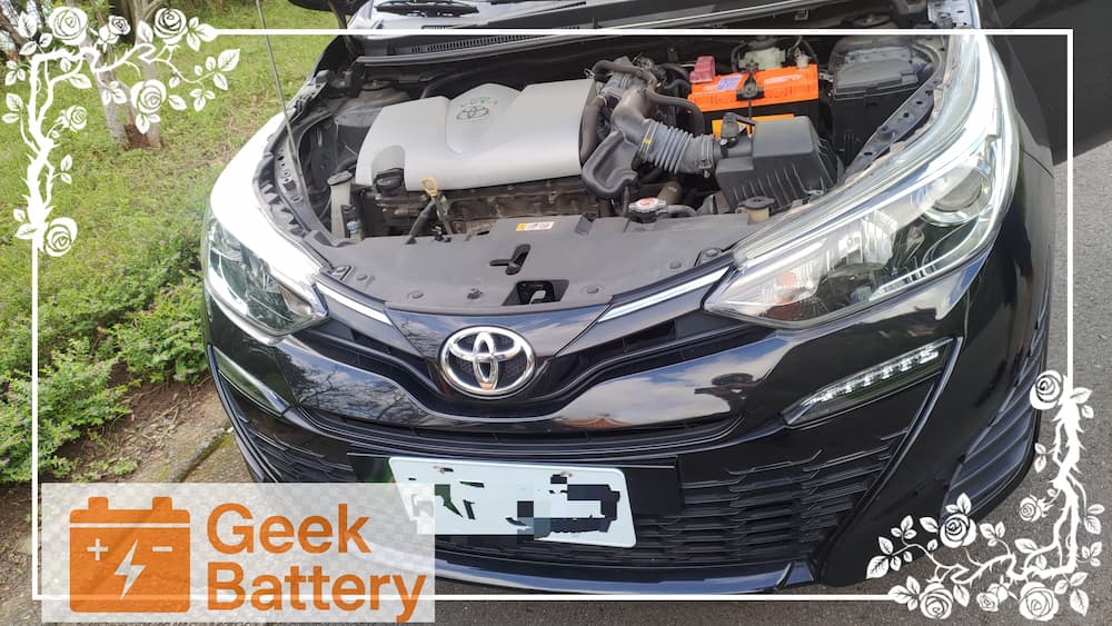 橘客電瓶前往北投吳氏宗祠現場救援，為 TOYOTA YARIS 外出更換電瓶
