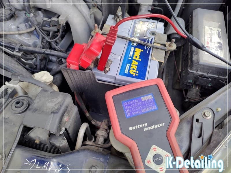 三菱 Zinger 發電機 3000 RPM 回充測試，初期 12.85V 後隨即爬升至 13.85V